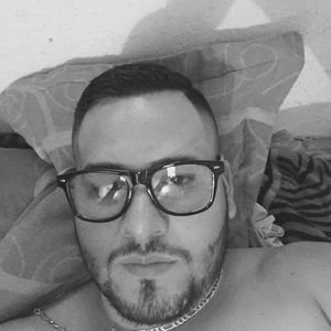 Meet your Posher, Adan